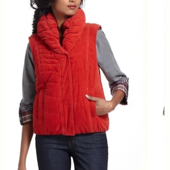 Anthropologie SMALL Red Corduroy Daughters Of The Liberation Zip Puff Vest - Picture 5 of 10